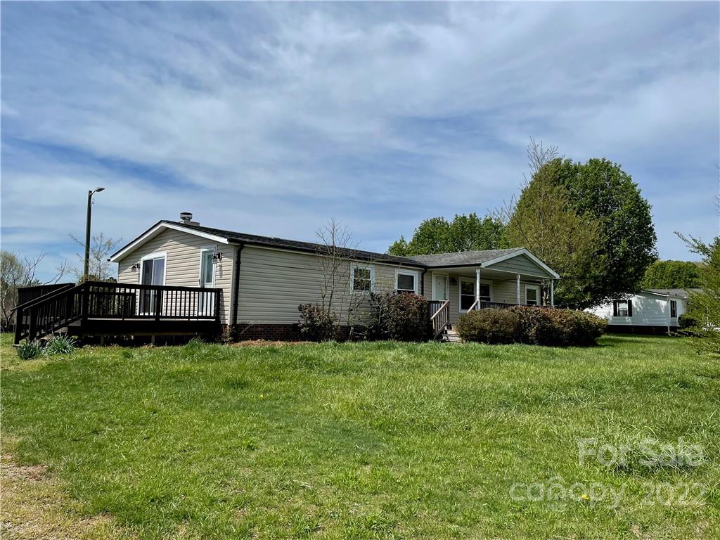 10401 Earnhardt Lake Road, Unit 61 Davidson, NC 28036 - Photo 3 of 28 Gallery Image 3