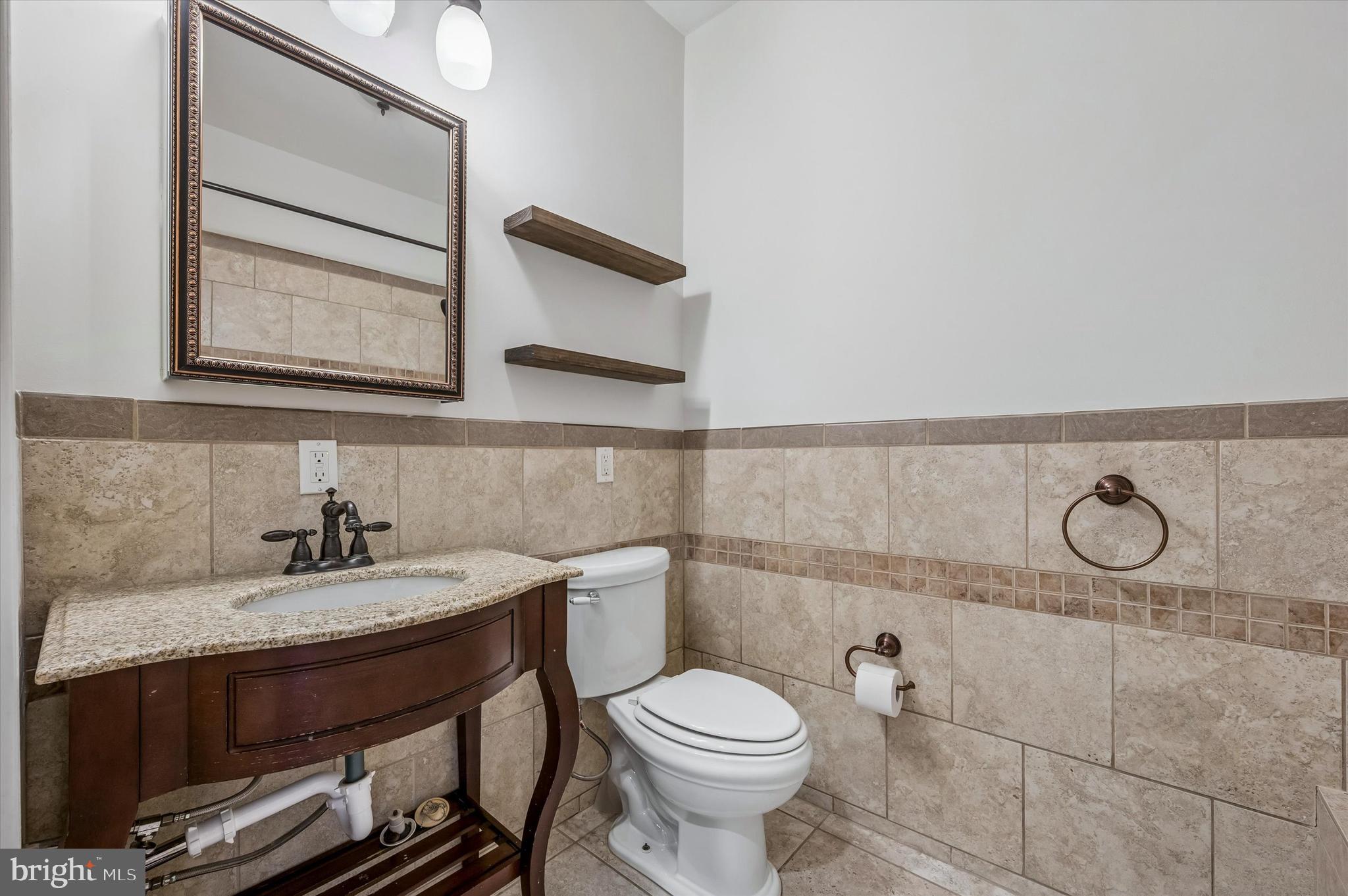 1630 Fitzwater Street Philadelphia, PA 19146 - Photo 23 of 35