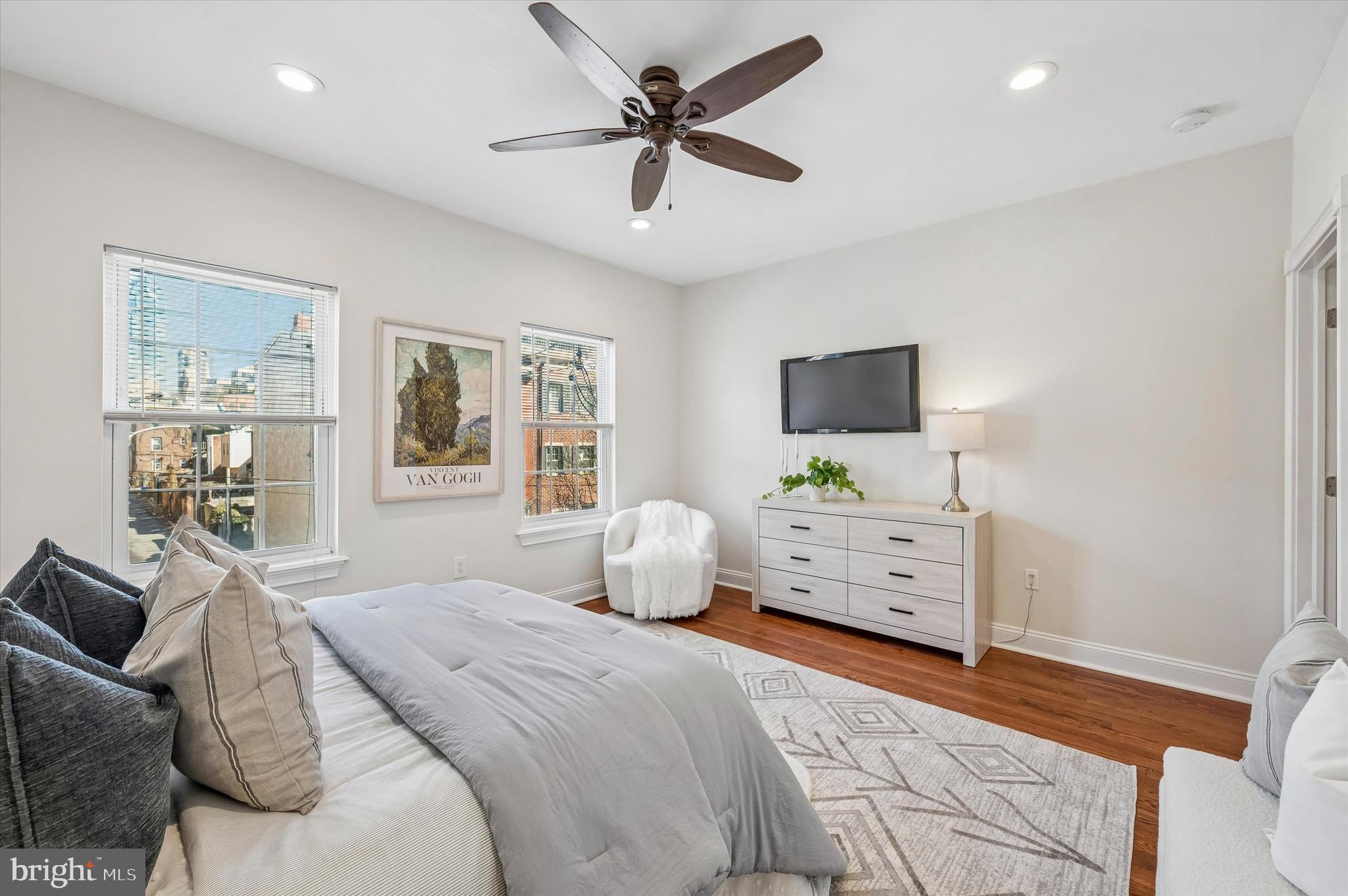 1630 Fitzwater Street Philadelphia, PA 19146 - Photo 25 of 35