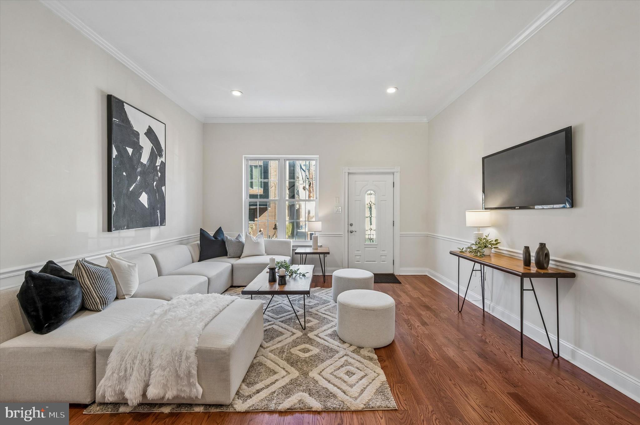 1630 Fitzwater Street Philadelphia, PA 19146 - Photo 3 of 35