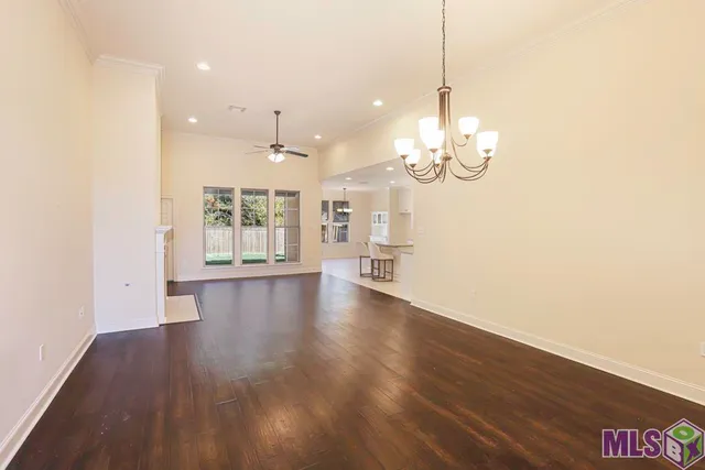 $309,900 | 11538 Hideaway Street, Denham Springs, LA 70726