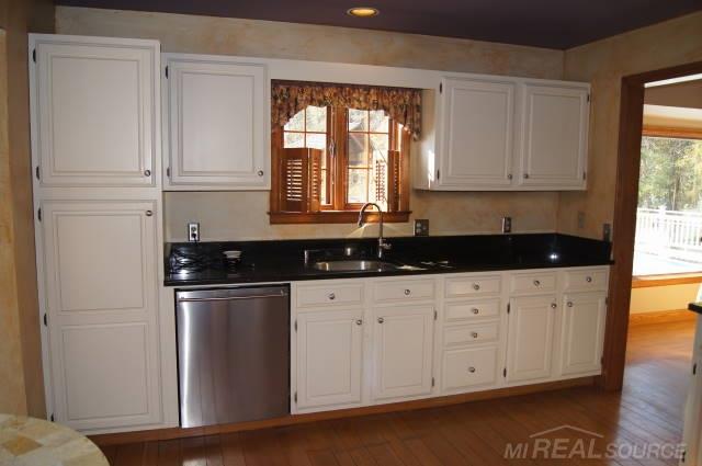 1609 Farnsworth Road Lapeer, MI 48446 - Photo 21 of 39