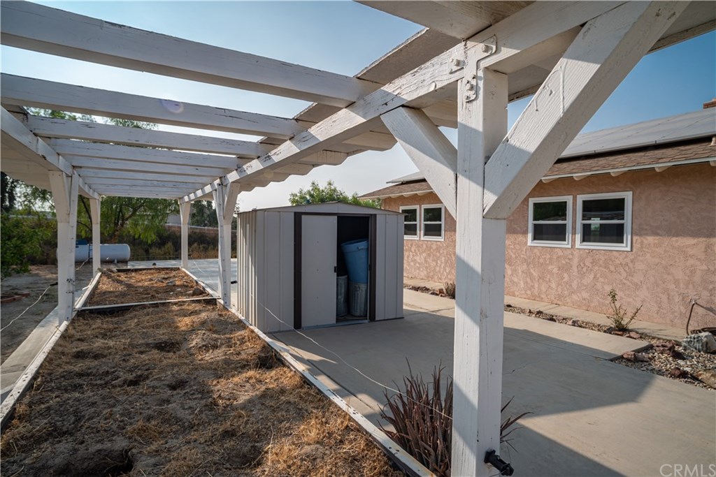 17301 Santa Rosa Mine Road Perris, CA 92570 - Photo 42 of 42 Garden area