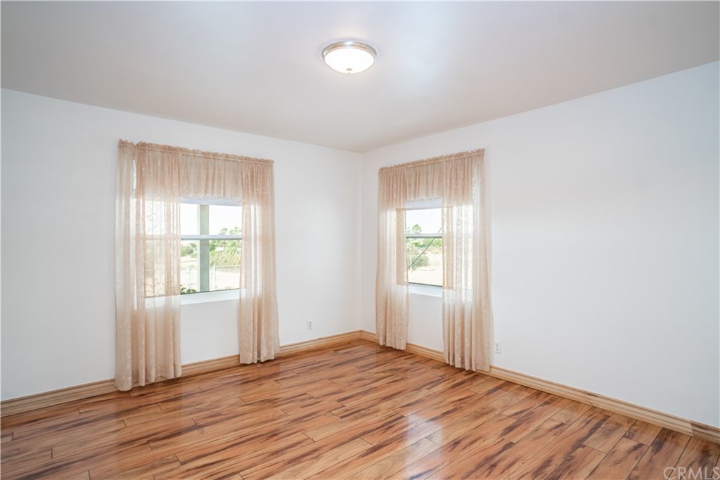 17301 Santa Rosa Mine Road Perris, CA 92570 - Photo 9 of 42 Formal Dining room