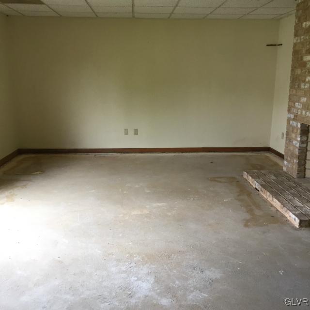 1640 North Brookside Road Lower Macungie Township, PA 18062 - Photo 14 of 19