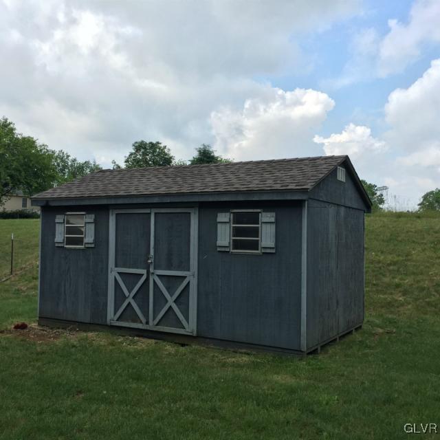 1640 North Brookside Road Lower Macungie Township, PA 18062 - Photo 15 of 19
