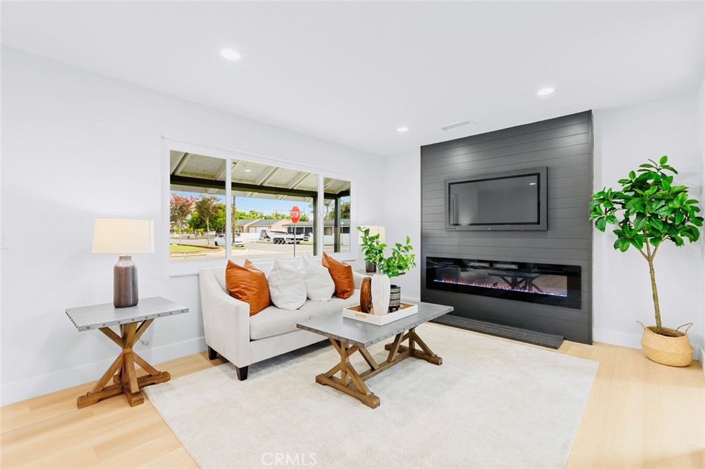 6312 Bannock Road Westminster, CA 92683 - Photo 4 of 47