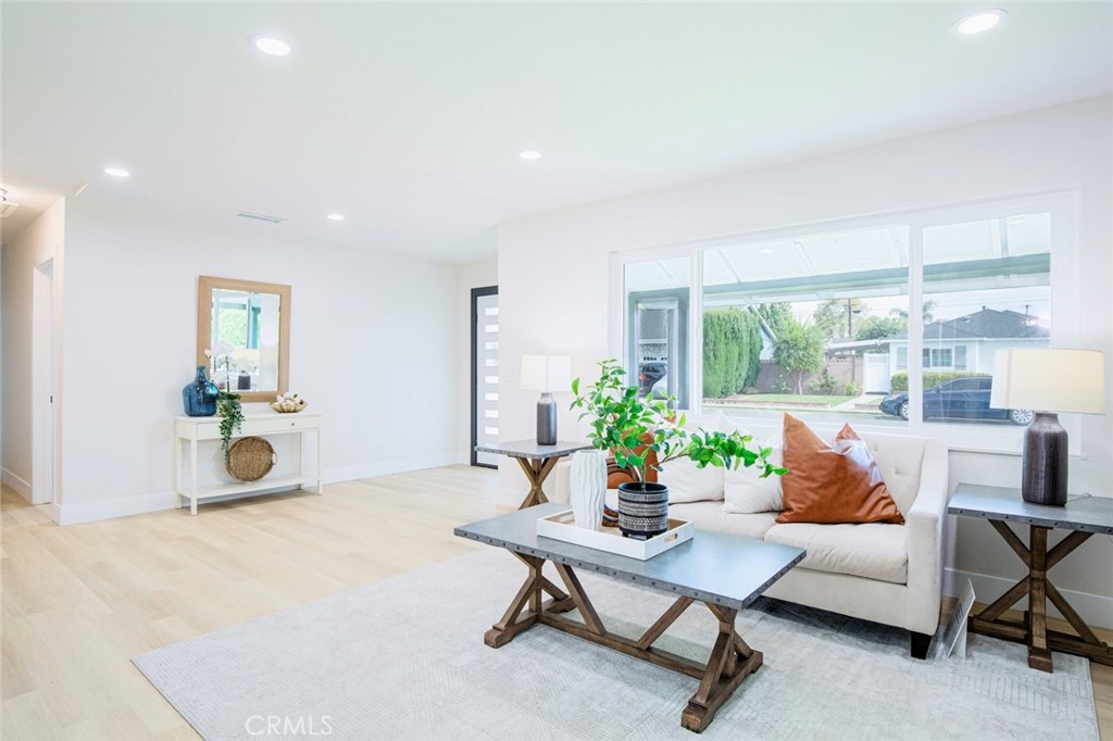 6312 Bannock Road Westminster, CA 92683 - Photo 5 of 47