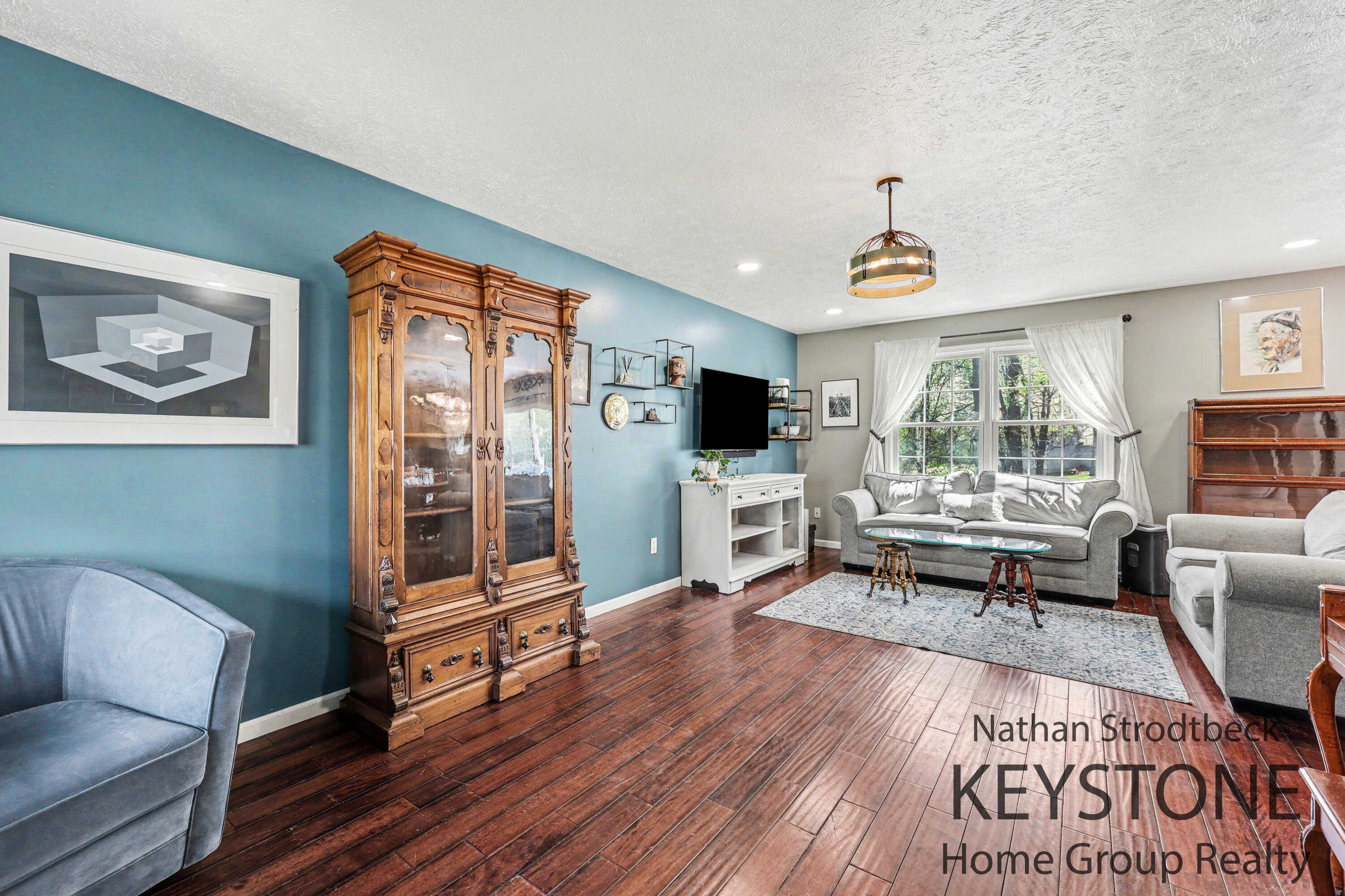 2089 Elwood Boulevard Spring Arbor, MI 49283 - Photo 3 of 24 CFHJ9645