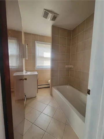 $1,650 | 23 Young Street, Pawtucket, RI 02860