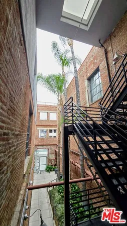 $1,198,000 | 500 Molino Street, Unit 214, Los Angeles, CA 90013