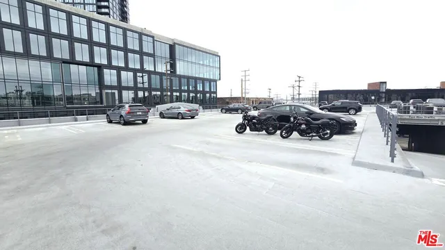 $1,298,000 | 500 Molino Street, Unit 214, Los Angeles, CA 90013