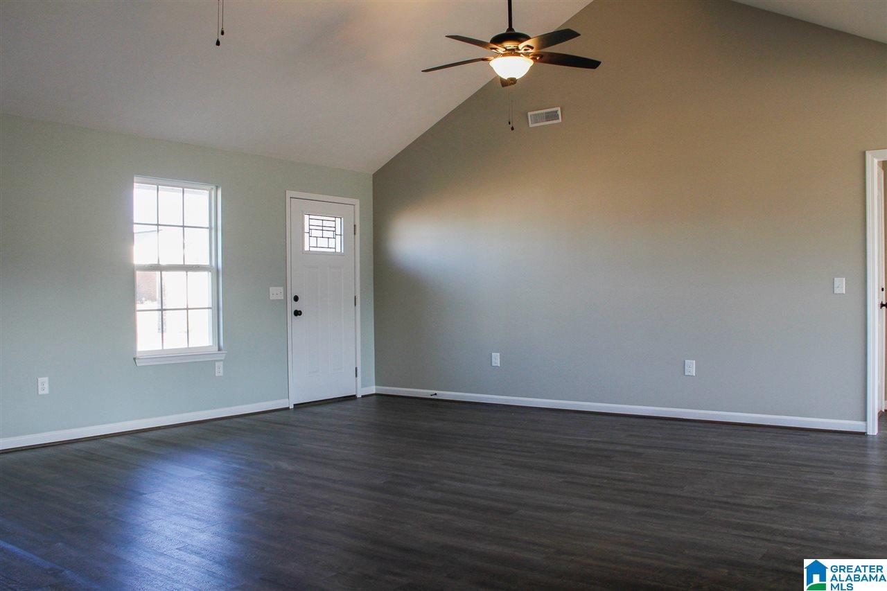 152 Bailey Road Weaver, AL 36277 - Photo 5 of 25