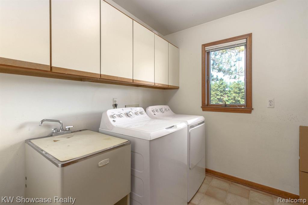 6575 Ridgewood Road Clarkston, MI 48346 - Photo 26 of 58