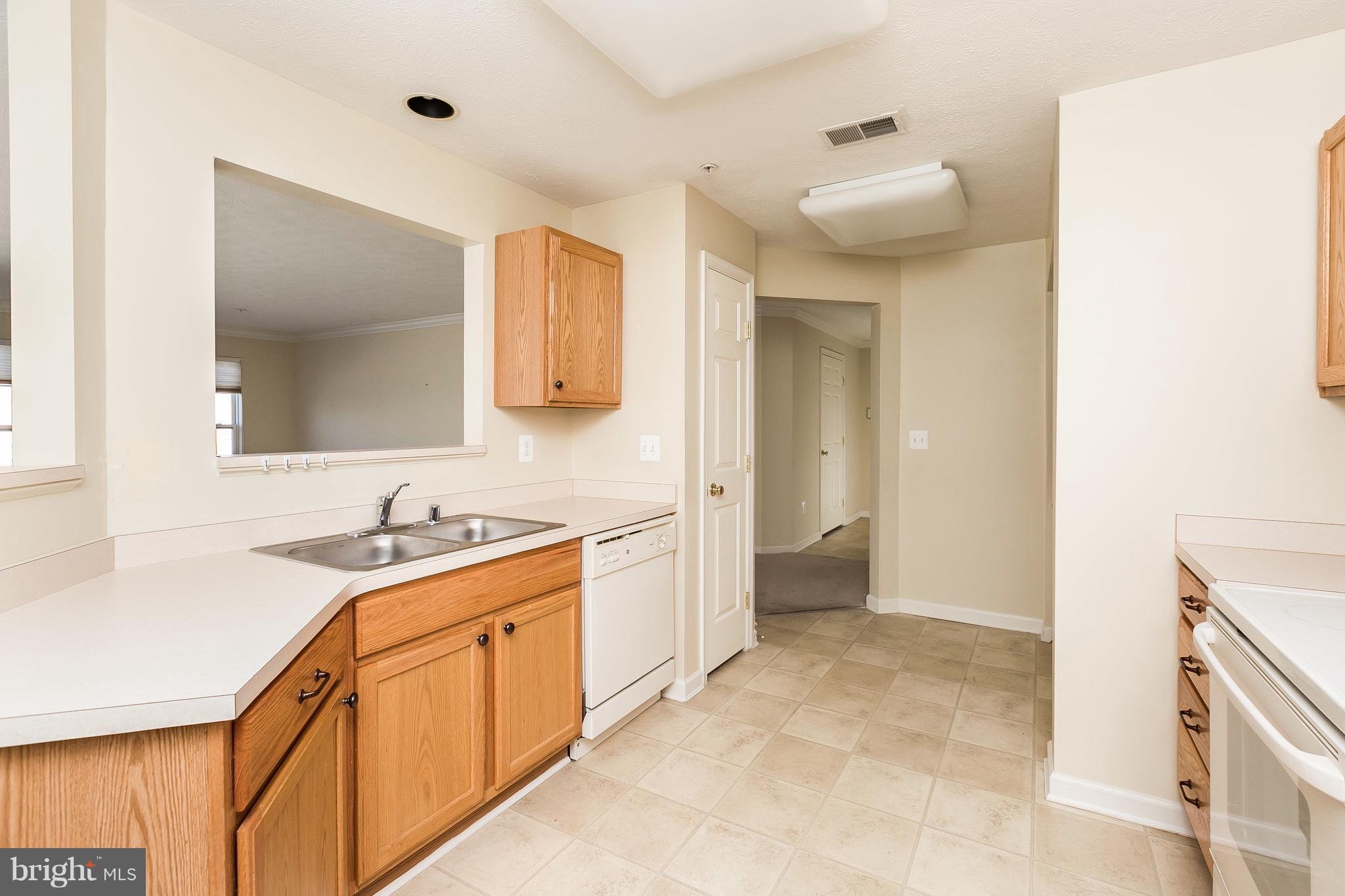 9607 Haven Farm Road, Unit H Perry Hall, MD 21128 - Photo 13 of 30 Kitchen