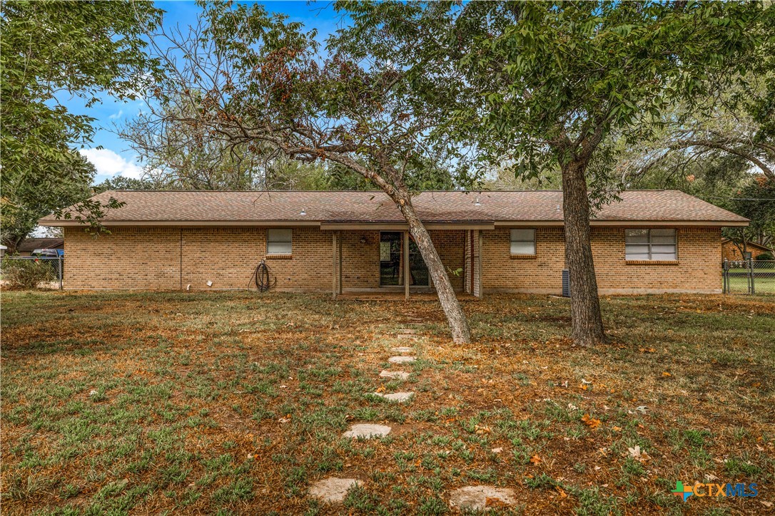 302 Brooks Road Victoria, TX 77904 - Photo 21 of 27 Gallery Image 21