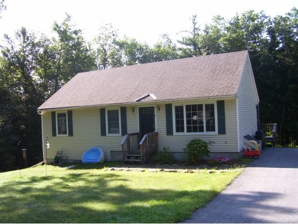 43 Mountain Road Weare, NH 03281 - Photo 1 of 1 Gallery Image 1