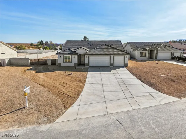 $475,000 | 6761 South Sandpebble Street, Pahrump, NV 89061