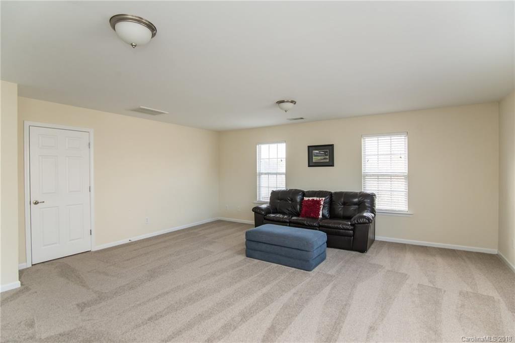 212 Clear Spring Court Fort Mill, SC 29708 - Photo 16 of 26 Gallery Image 16