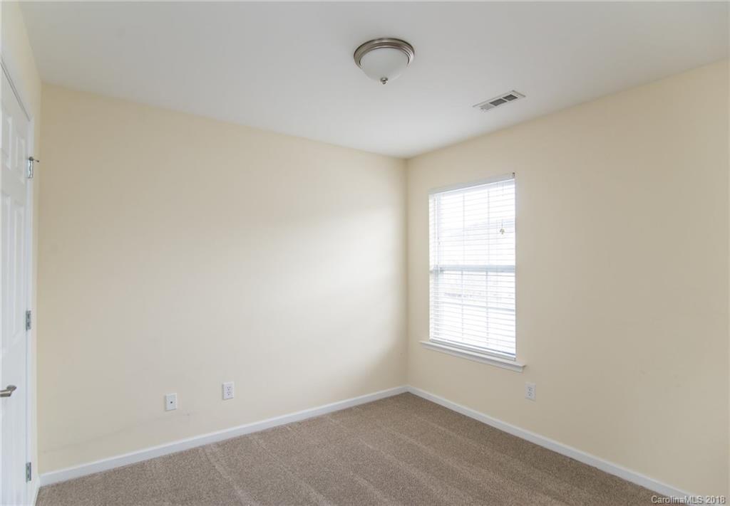 212 Clear Spring Court Fort Mill, SC 29708 - Photo 21 of 26 Gallery Image 21