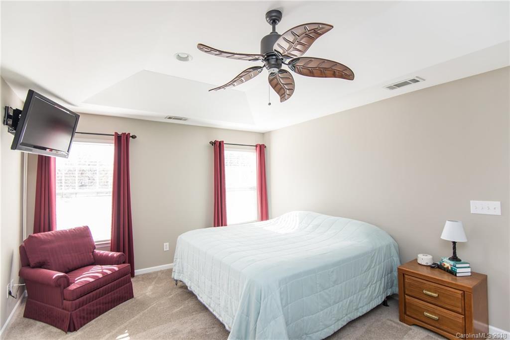 212 Clear Spring Court Fort Mill, SC 29708 - Photo 23 of 26 Gallery Image 23