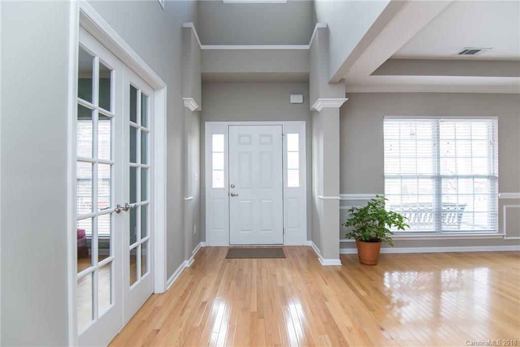 212 Clear Spring Court Fort Mill, SC 29708 - Photo 4 of 26 Gallery Image 4