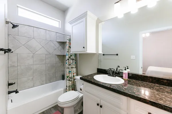 $2,695 | 7619 59th Street, Lubbock, TX 79407