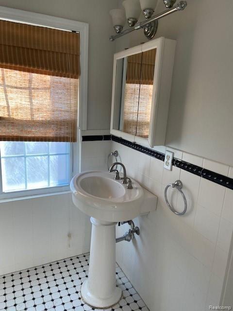 4365 Audubon Road Detroit, MI 48224 - Photo 23 of 27