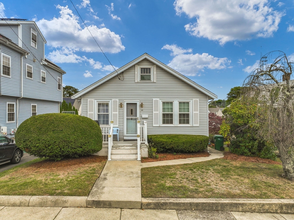 33 Lund Road Medford, MA 02155 - Photo 3 of 21 Gallery Image 3