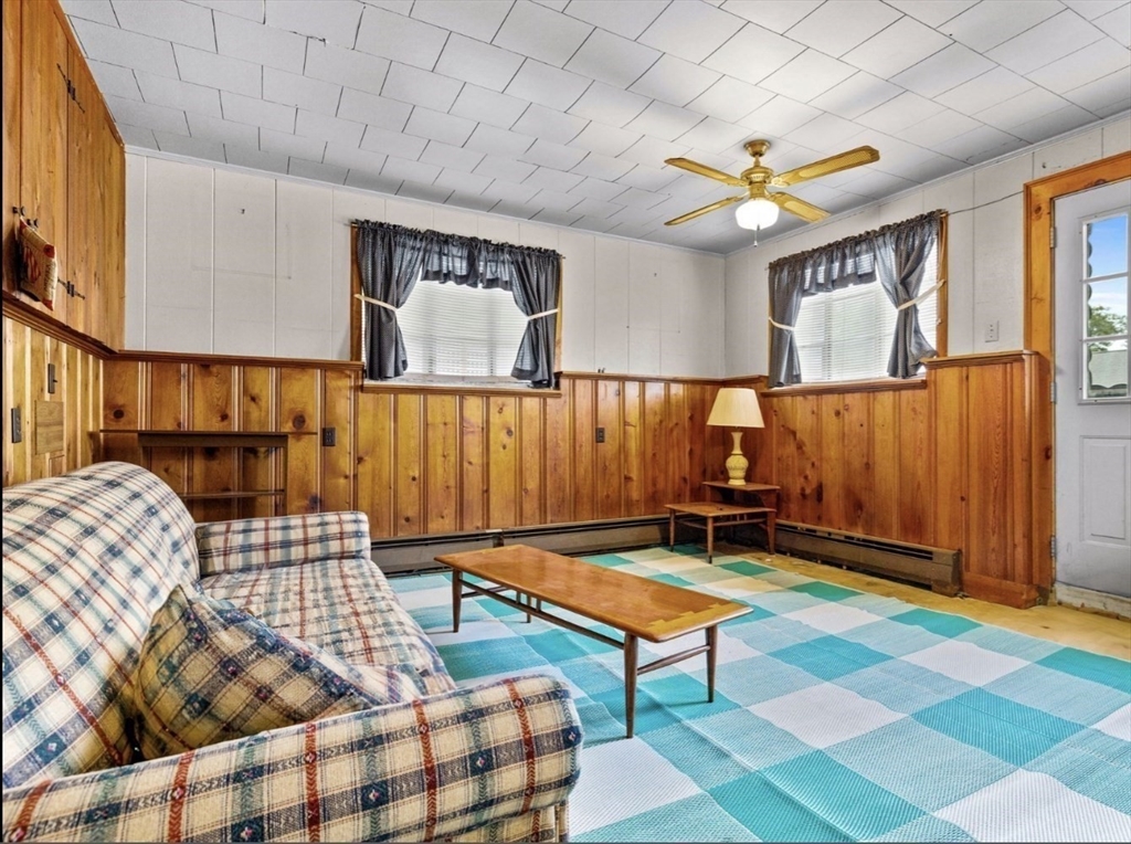 33 Lund Road Medford, MA 02155 - Photo 4 of 21 Gallery Image 4