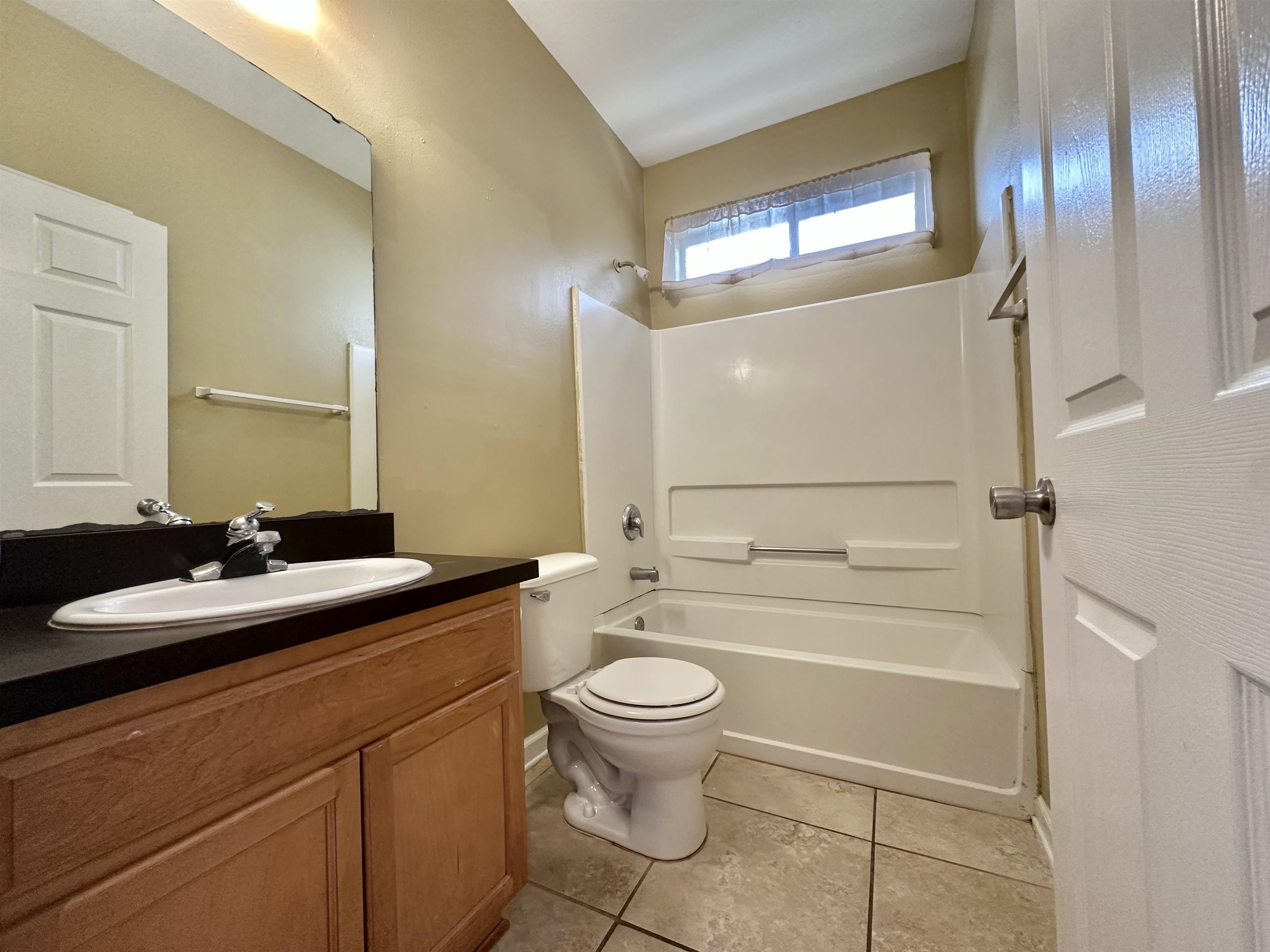 1417 Pullen Road, Unit 201 Tallahassee, FL 32303 - Photo 8 of 19