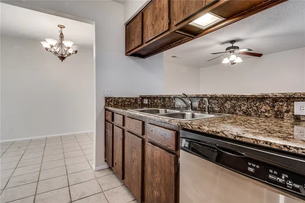 $1,595 | 8801 Piney Point Drive, Unit A, Austin, TX 78729