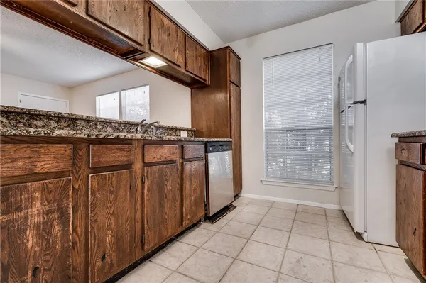 $1,595 | 8801 Piney Point Drive, Unit A, Austin, TX 78729