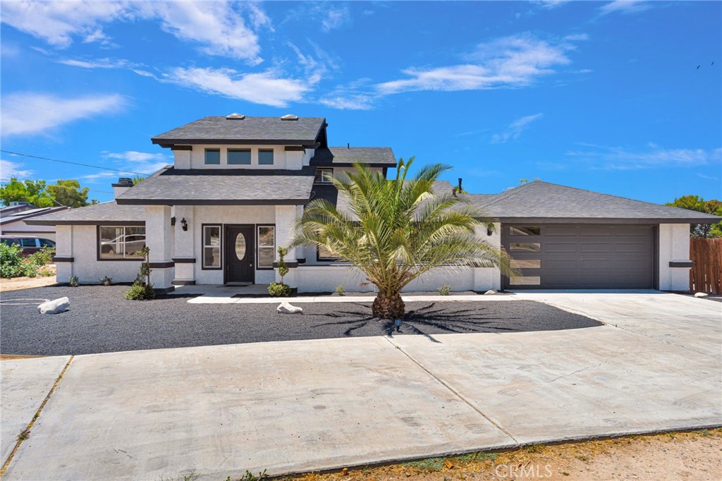 14204 Tehachapi Road Apple Valley, CA 92307 - Photo 1 of 72