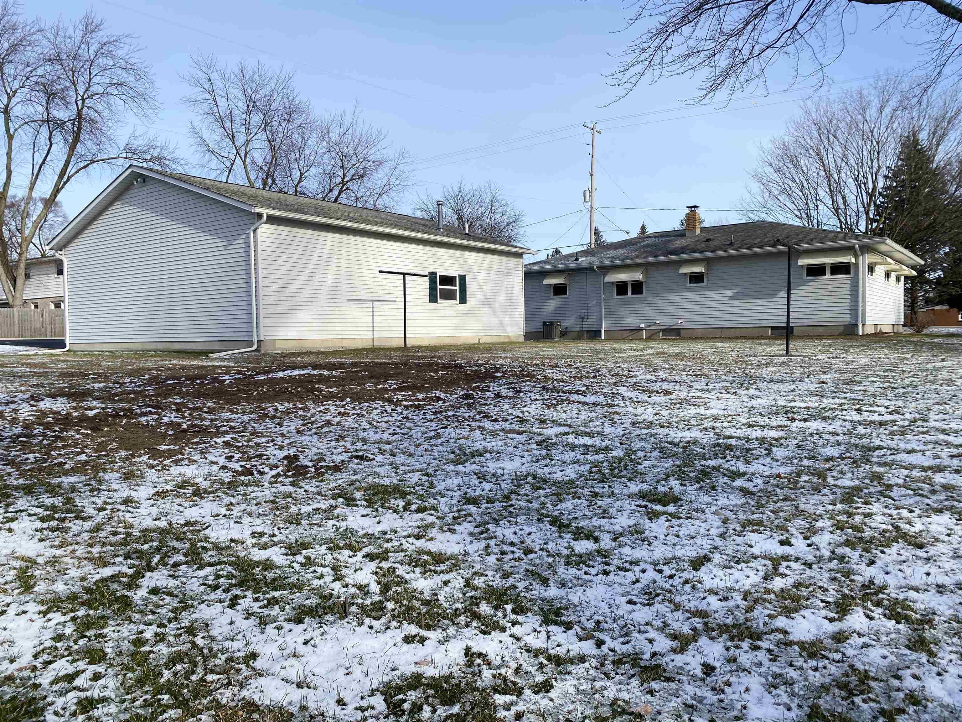 76 South Lincoln Road Bay City, MI 48708 - Photo 11 of 43
