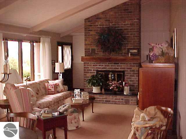 7029 Rosinski Road Cedar, MI 49621 - Photo 4 of 9 1661455-3.JPG