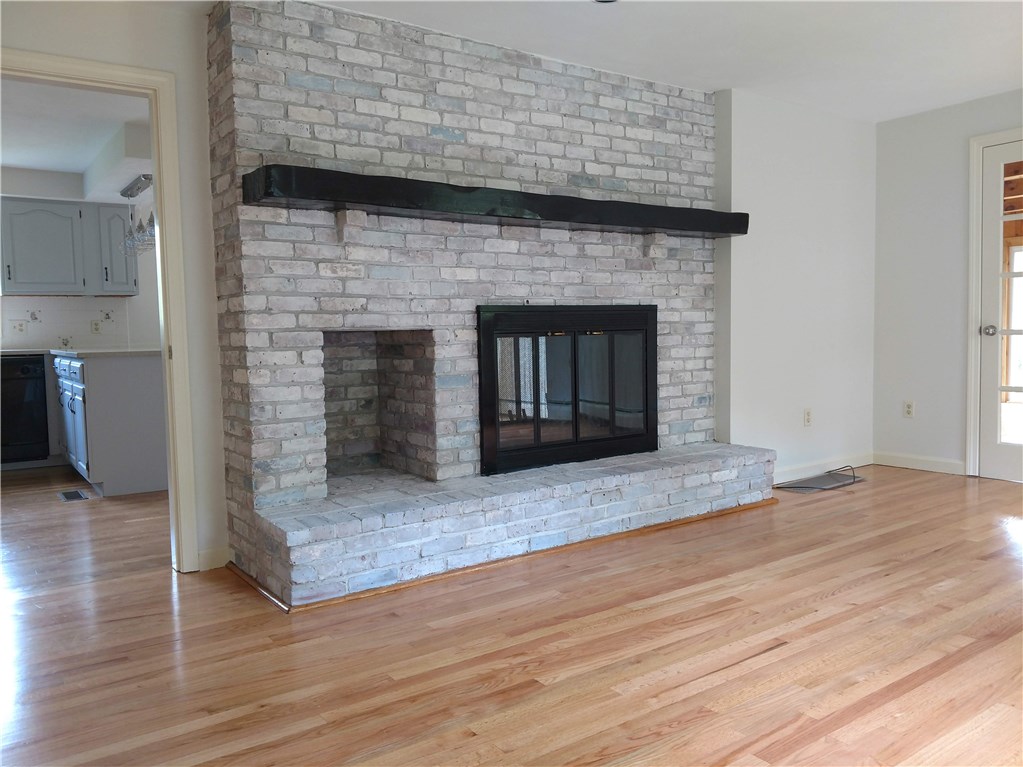 3 Running Stream Road Rehoboth, MA 02769 - Photo 4 of 30 Gallery Image 4