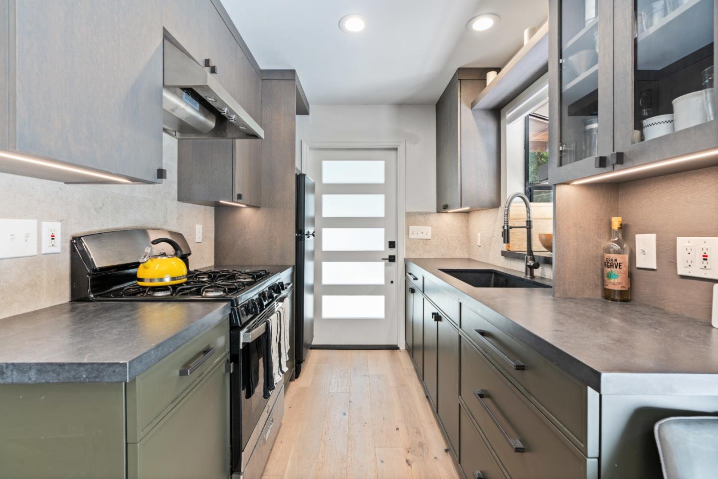 2305 Bear Canyon Road Los Gatos, CA 95033 - Photo 9 of 51