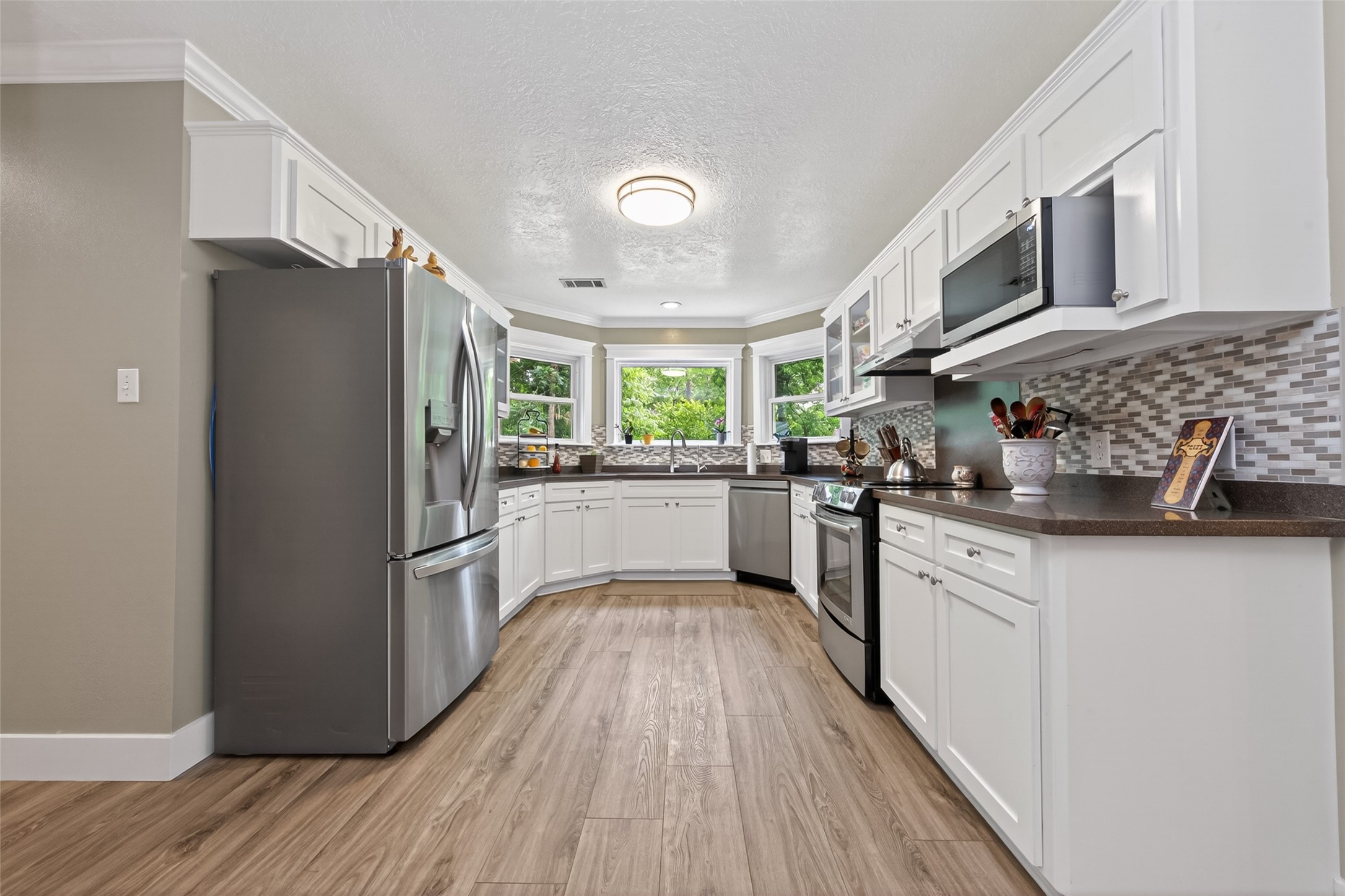 130 North Fairway Loop Coldspring, TX 77331 - Photo 16 of 49 Amazing kitchen for the cook in the house.