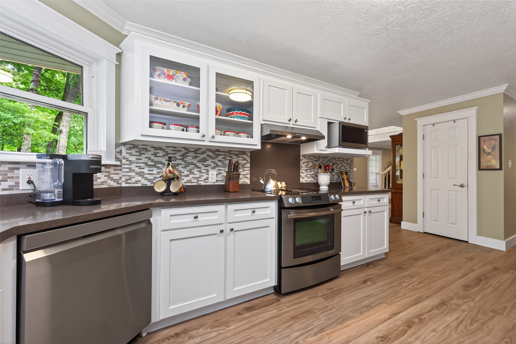 130 North Fairway Loop Coldspring, TX 77331 - Photo 19 of 49 Another view of the kitchen.