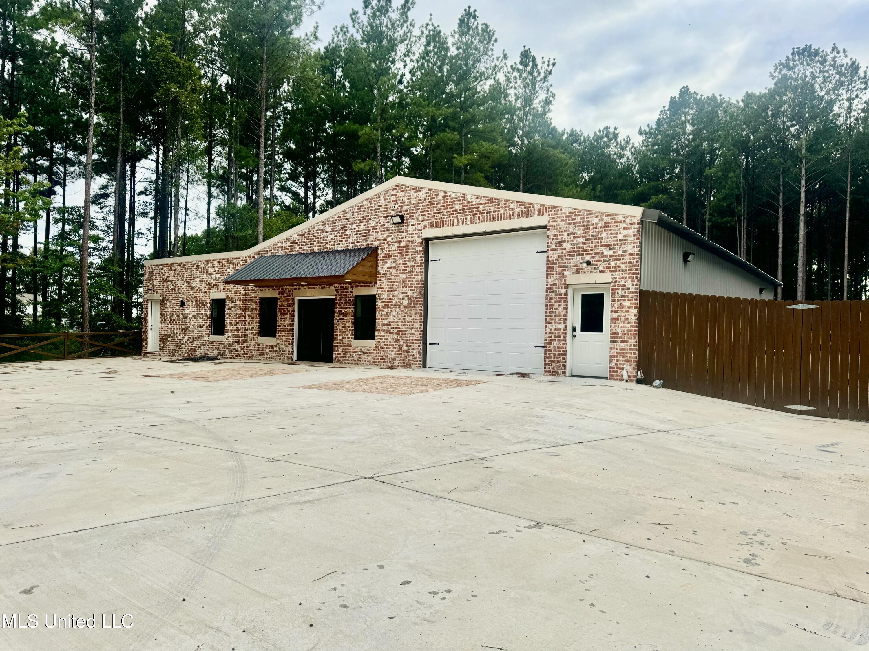 189 Stump Ridge Road Brandon, MS 39047 - Photo 118 of 137 IMG_3334 2 2