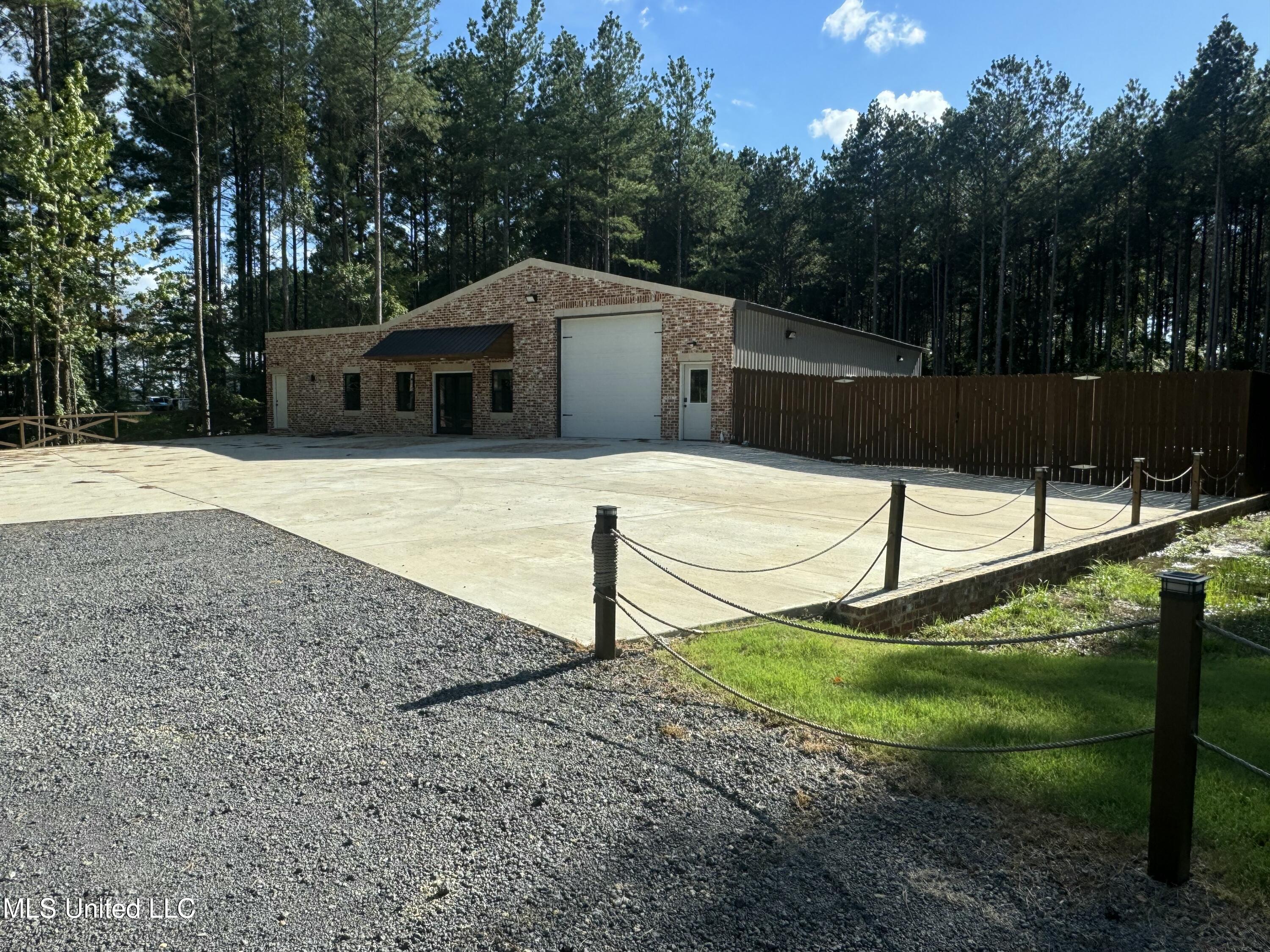 189 Stump Ridge Road Brandon, MS 39047 - Photo 137 of 137 IMG_3210 2 2