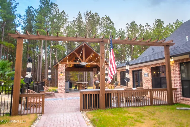 $1,250,000 | 189 Stump Ridge Road, Brandon, MS 39047