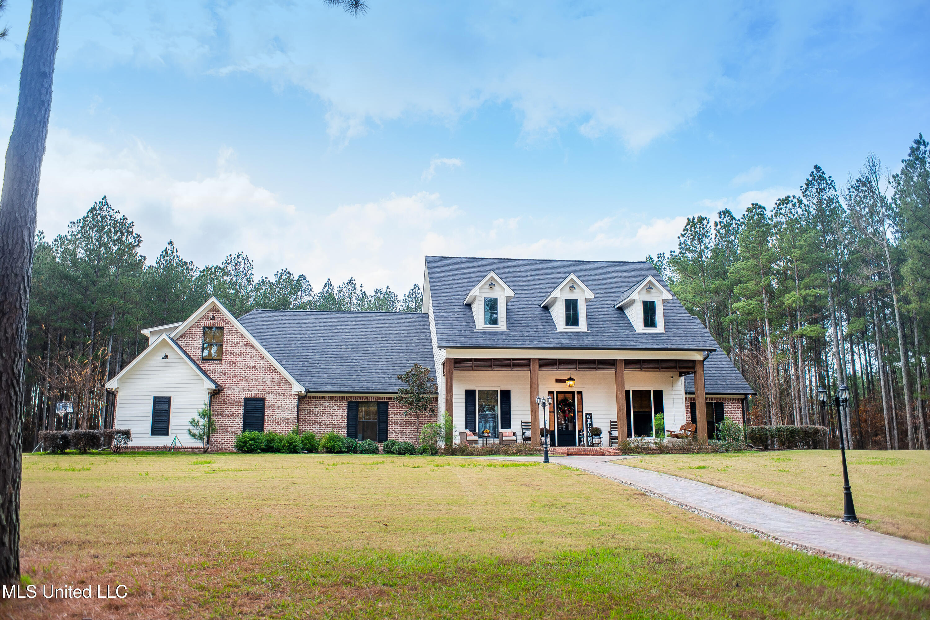 189 Stump Ridge Road Brandon, MS 39047 - Photo 4 of 137 DSC_0318