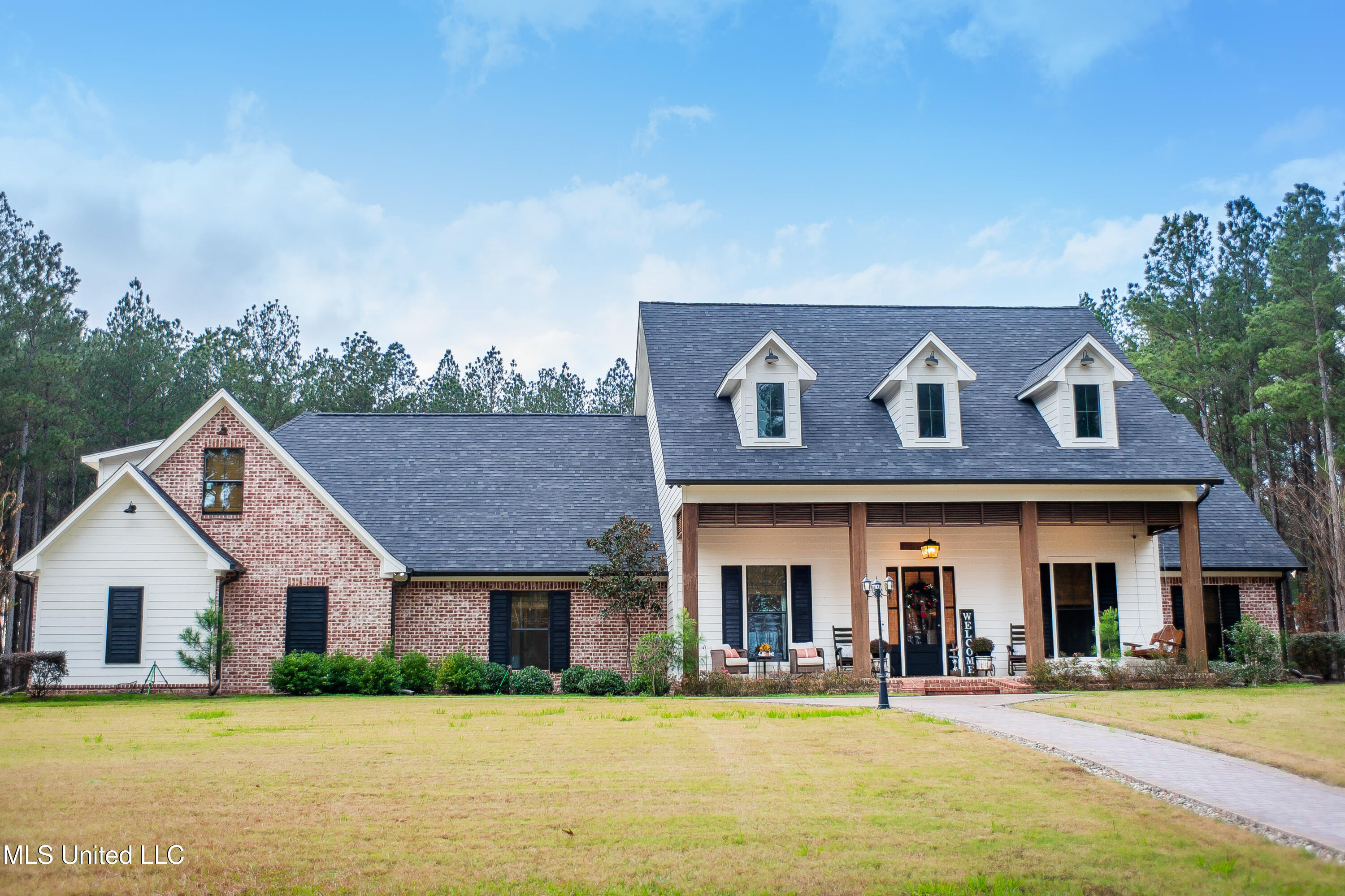 189 Stump Ridge Road Brandon, MS 39047 - Photo 5 of 137 DSC_0319