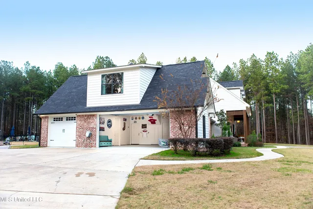 $1,250,000 | 189 Stump Ridge Road, Brandon, MS 39047