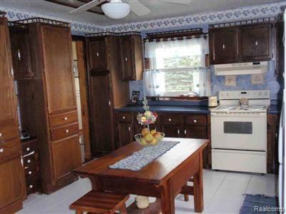 6057 Washburn Road Goodrich, MI 48438 - Photo 3 of 9 170460_07