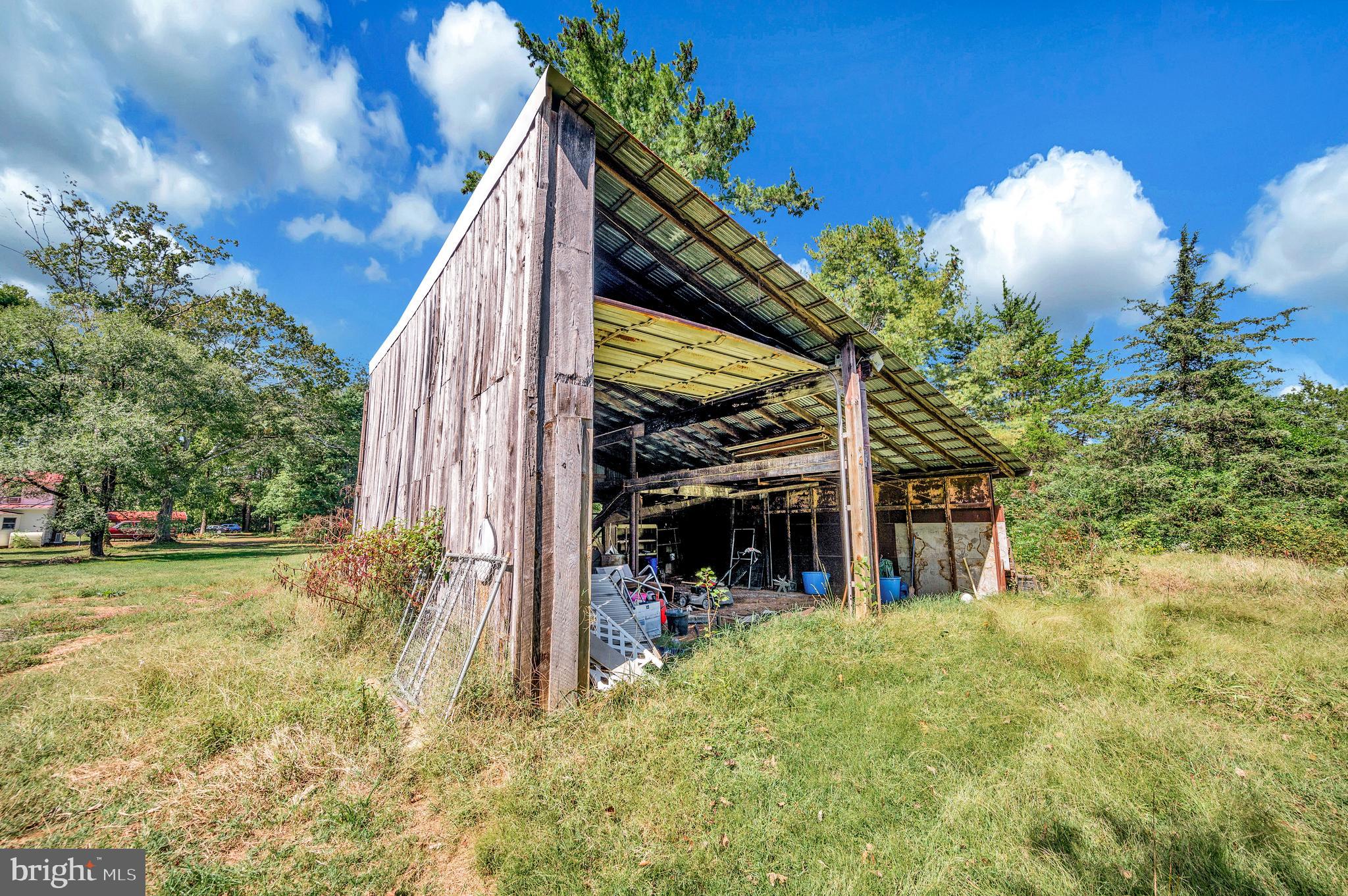 31934 Indiantown Road Locust Grove, VA 22508 - Photo 57 of 60 Barn "As-Is"