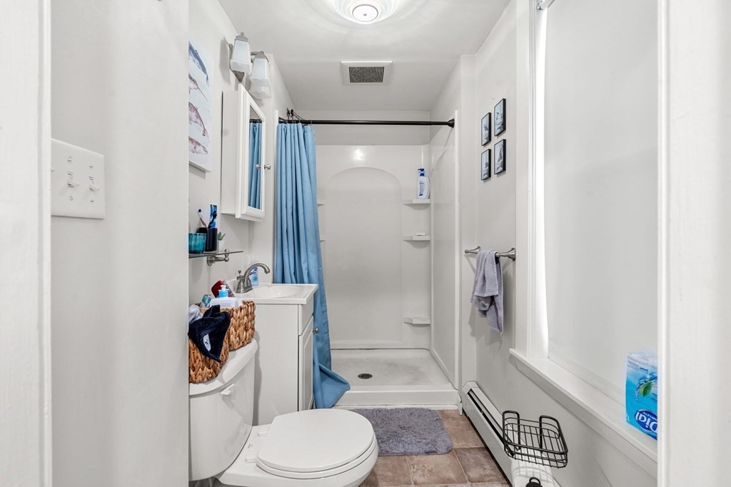 189 Maple Street Danvers, MA 01923 - Photo 17 of 20 Gallery Image 17