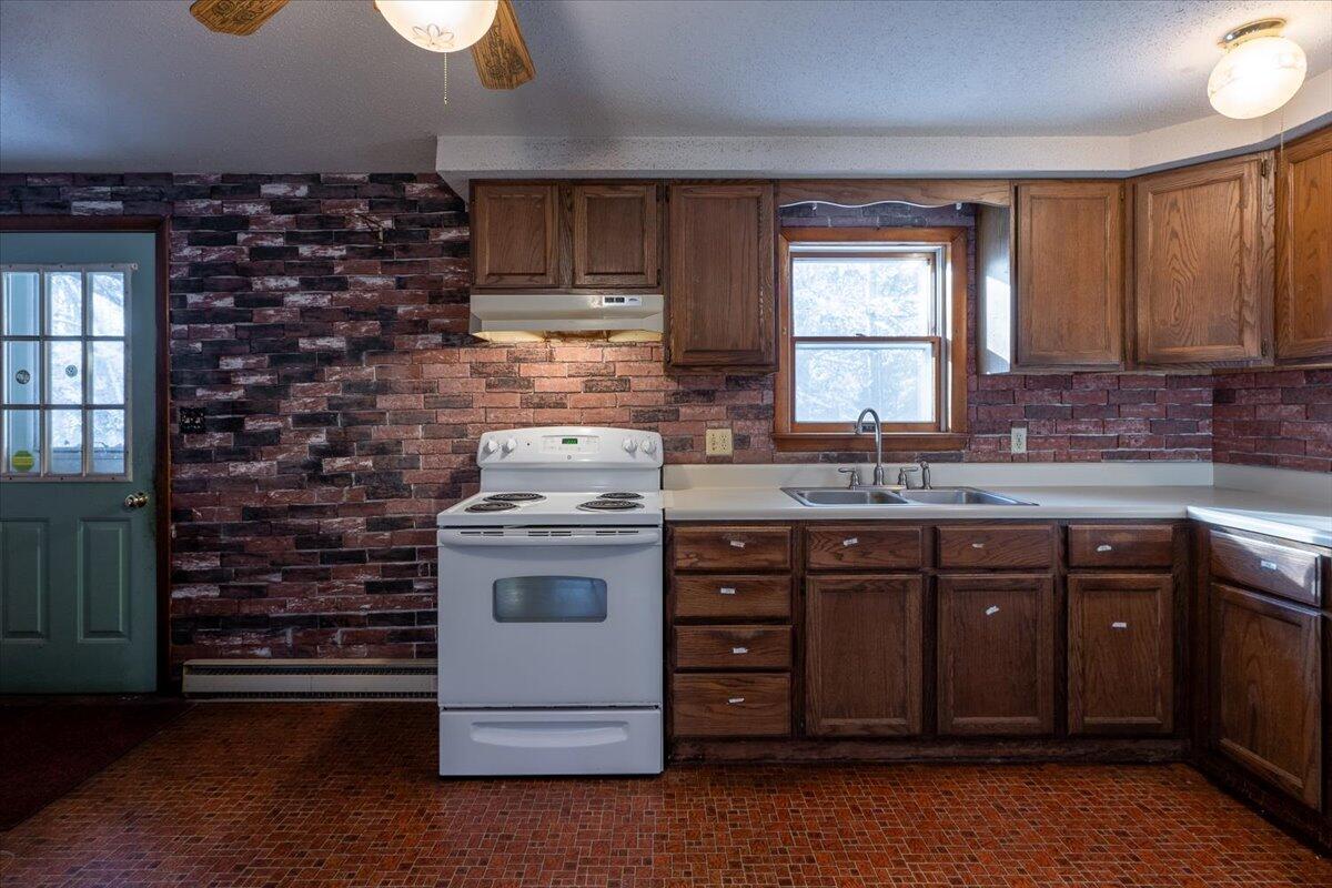 874 Finntown Road Warren, ME 04864 - Photo 17 of 50 874 Finntown Road, Warren